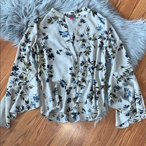 Tan Blouse - Vince Camuto - XS